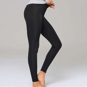 "Y" High-Rise Ankle Leggings by Ivy Park S black